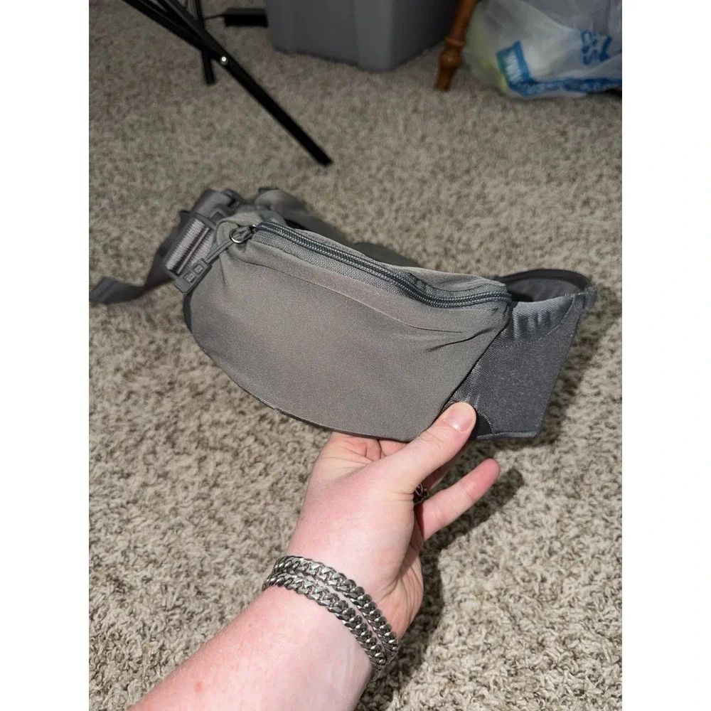 REI Hip Belt Women's M Backpacking Gray BRAND NEW